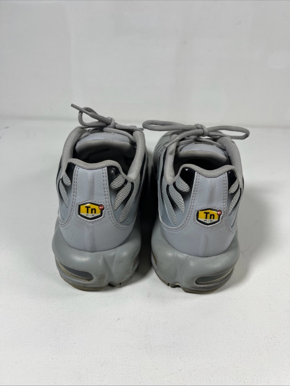 SOLD Nike Air Max Plus Tn Wolf Grey Sneakers Shoes 852630-021 Men’s 10 - Picture 8 of 14